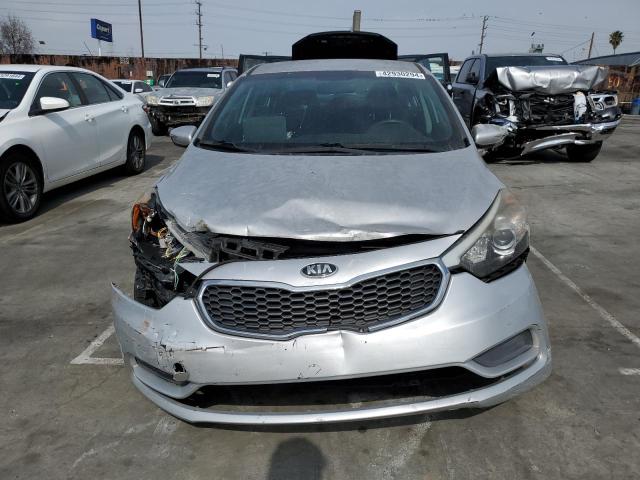 KNAFX4A61G5582331 KIA FORTE LX