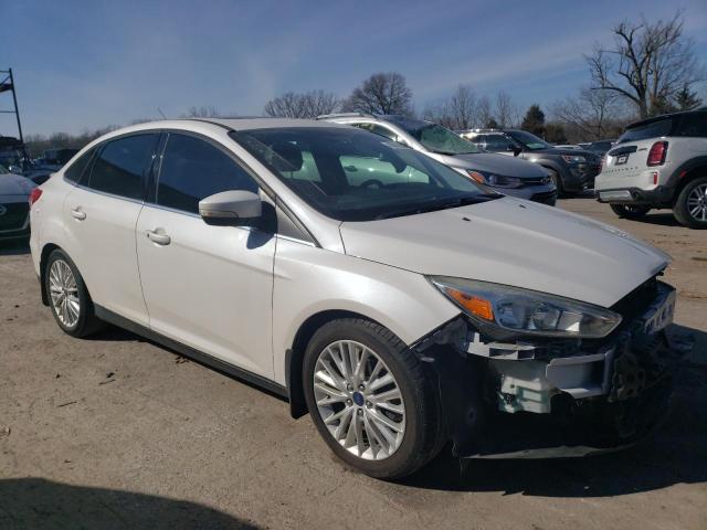 1FADP3J28GL257386 Ford Focus Titanium