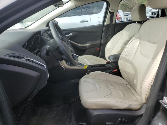 1FADP3J21FL212806 Ford Focus Titanium