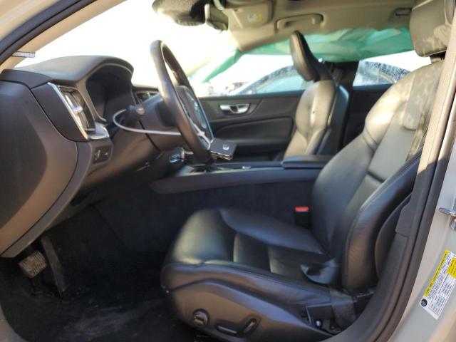 7JRA22TK3LG035040 Volvo S60 T6 Momentum