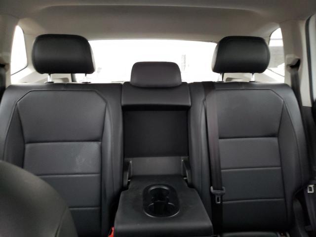 3VV2B7AX5JM059133 Volkswagen TIGUAN SE