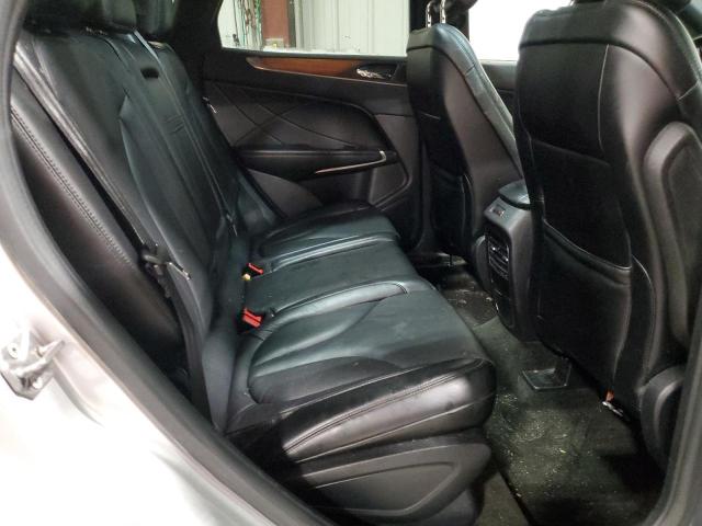 5LMCJ3D93GUJ14977 Lincoln Mkc Reserve