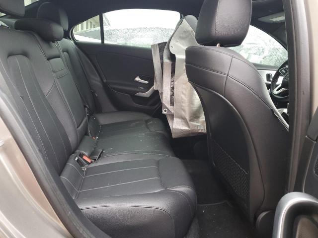 WDD3G4FB1KW027755 Mercedes-Benz A 220 4matic