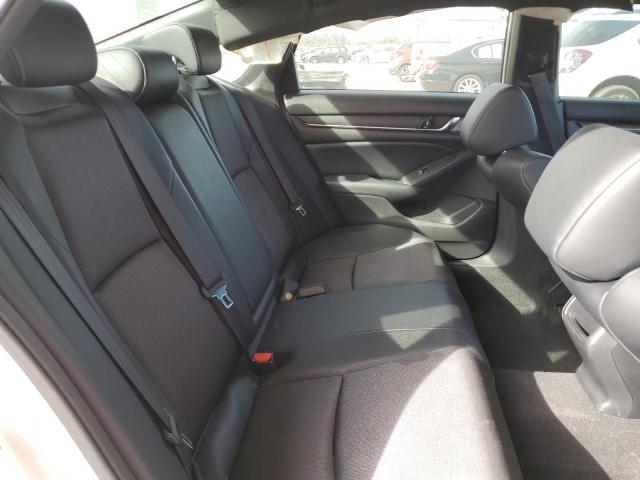 1HGCV1F35JA215831 Honda Accord Sport