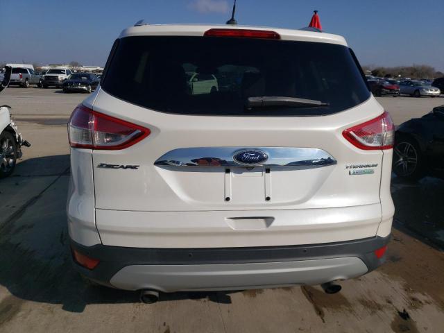 1FMCU0J98FUB92974 Ford Escape Titanium
