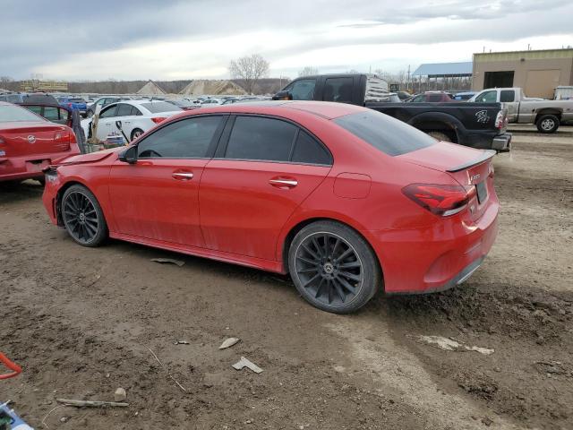 WDD3G4EB8KW023316 Mercedes-Benz A 220