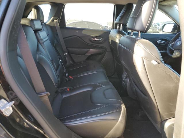 1C4PJLLN6KD220517 Jeep Cherokee Latitude Plus