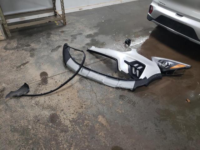 KNDCB3LC0L5399627 KIA NIRO LX