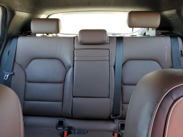 SJKCH5CR5HA017585 Infiniti QX30 BASE