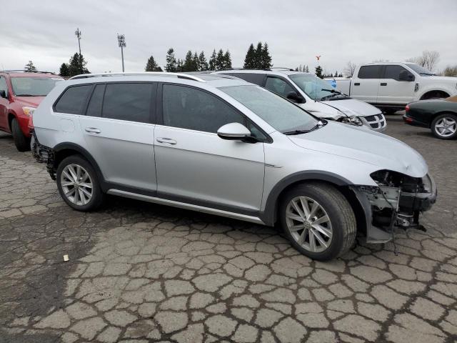 3VWH17AU6HM525001 Volkswagen Golf Alltrack S