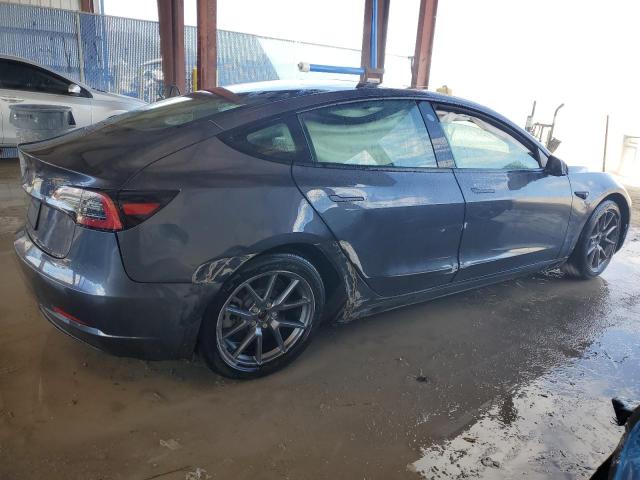 5YJ3E1EA1PF663126 Tesla MODEL 3