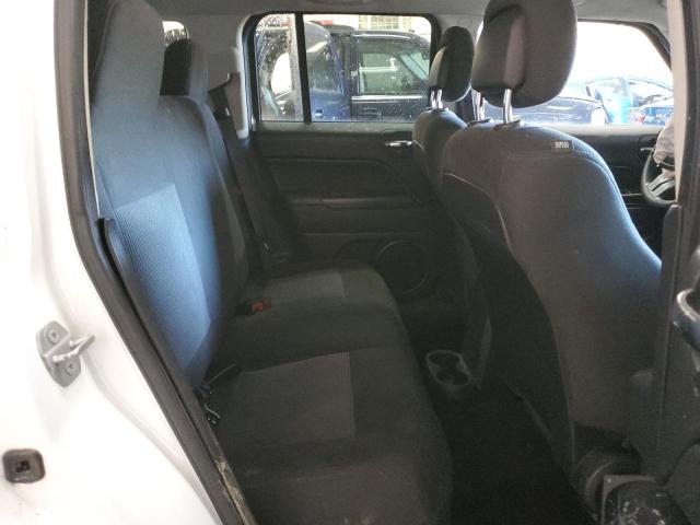 1C4NJPBA5GD553182 Jeep Patriot Sport