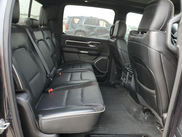 1C6SRFJT5KN925963 RAM 1500 Laie