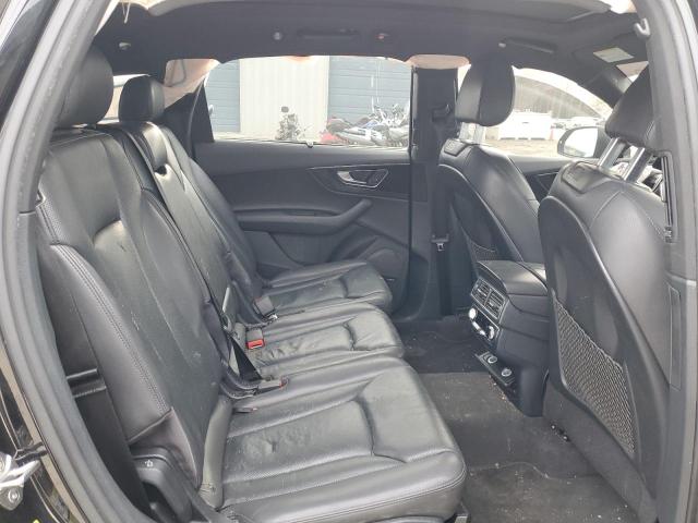 WA1LAAF74HD038897 Audi Q7 Premium Plus