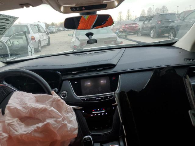 1GYKNDRS0JZ235754 Cadillac XT5 LUXURY