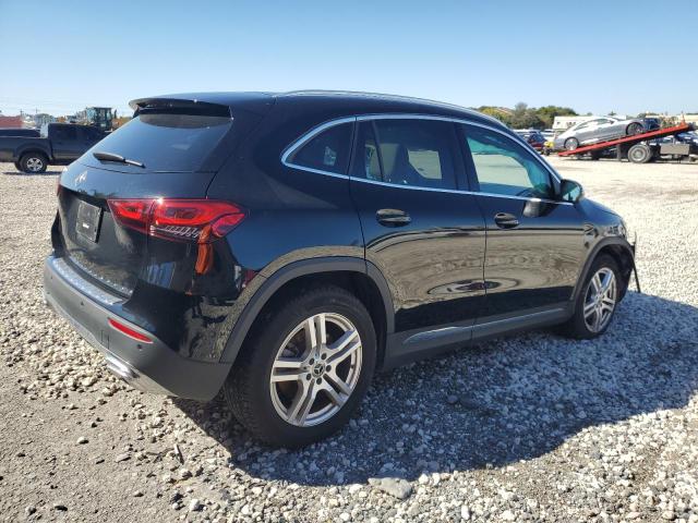 W1N4N4GB3NJ400713 Mercedes-Benz GLA 250