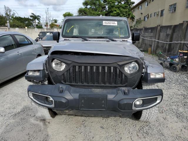 1C4HJXDG8JW261391 Jeep Wrangler Unlimited Sport