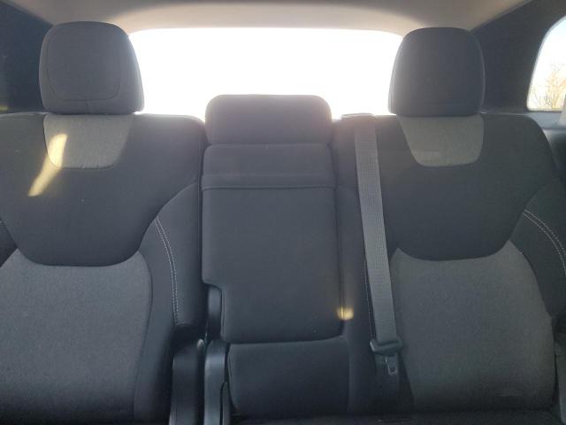 1C4PJLCB5JD615731 Jeep Cherokee Latitude