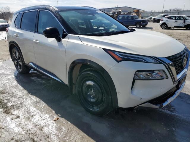 JN8AT3DDXMW318791 Nissan Rogue Platinum