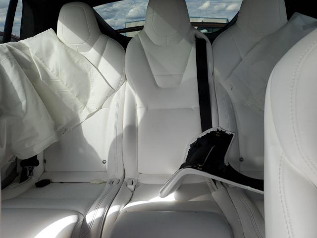 5YJXCAE28HF040605 Tesla MODEL X