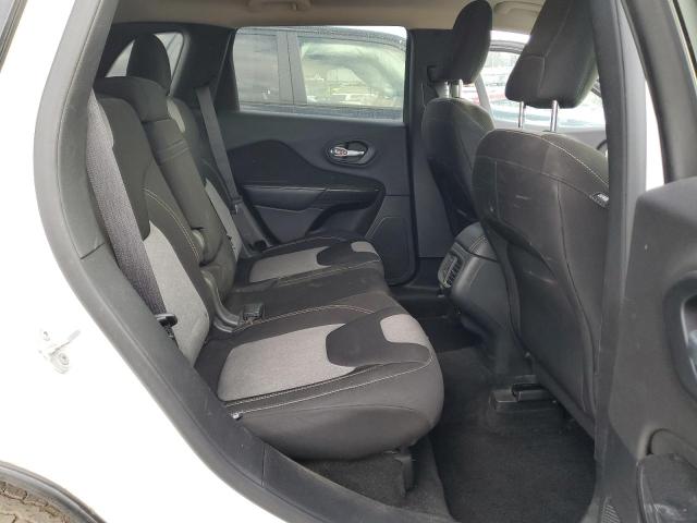 1C4PJMCS9EW128385 Jeep Cherokee Latitude