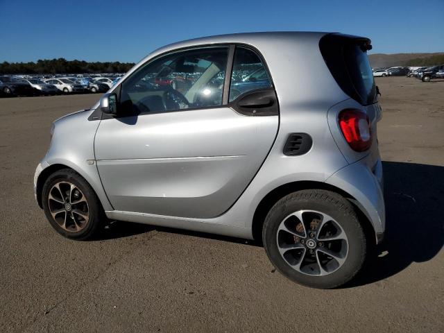 WMEFJ5DA3GK060619 Smart Fortwo