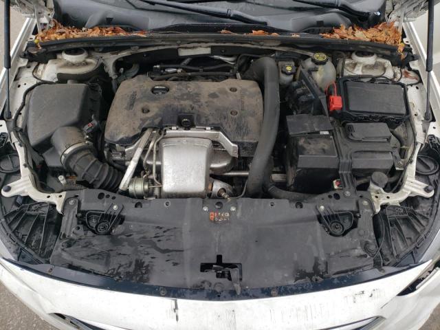 W04GP6SX9J1064292 Buick Regal Essence