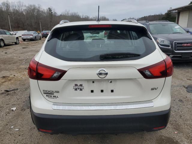 JN1BJ1CP8JW100711 Nissan Rogue Sport S