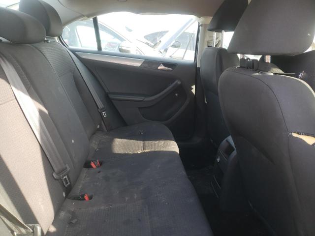 3VWD67AJ8GM252681 Volkswagen JETTA SE