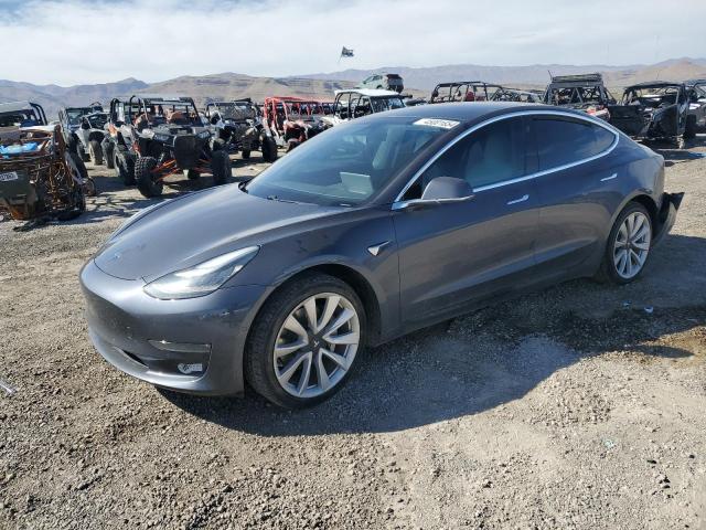 45001654 :رقم المزاد ، 5YJ3E1EA5KF332641 vin ، 2019 Tesla Model 3 مزاد بيع