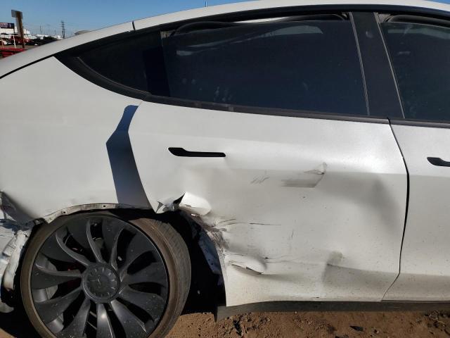 5YJYGDEF3LF034832 Tesla Model Y