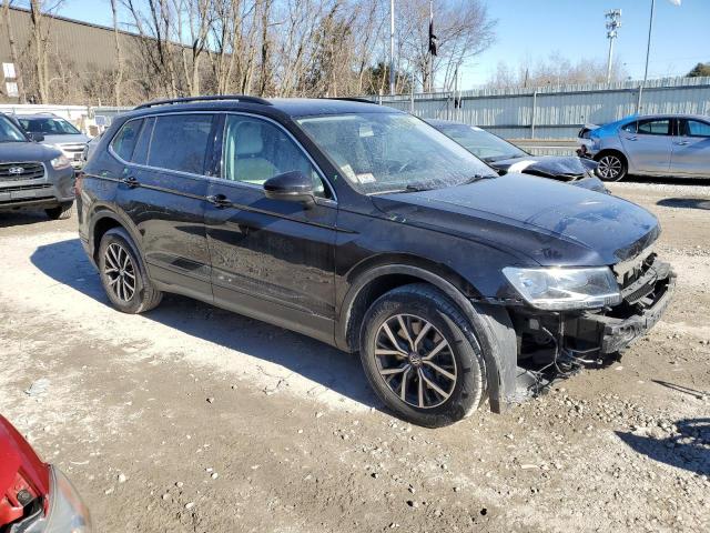 3VV2B7AX9KM049545 Volkswagen TIGUAN SE