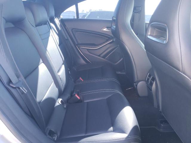 WDDSJ4EB1KN701455 Mercedes-Benz CLA 250