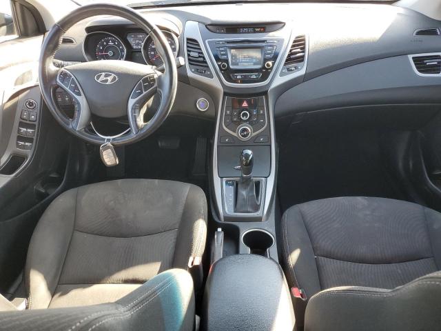5NPDH4AE3GH795439 Hyundai ELANTRA SE