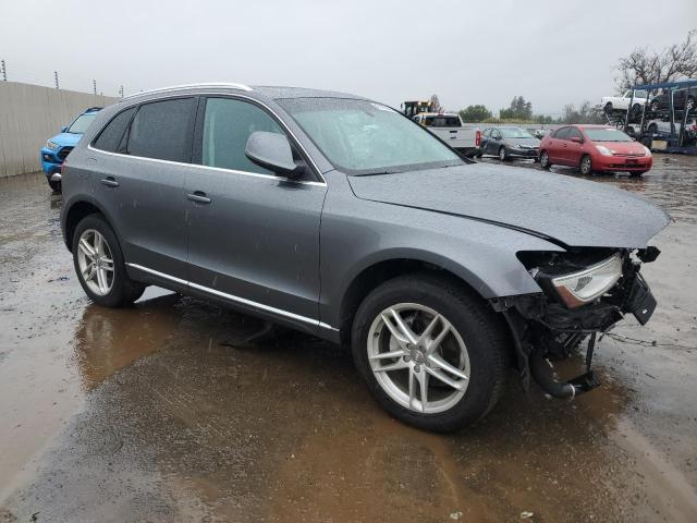 WA1LFAFPXEA047196 Audi Q5 Premium Plus