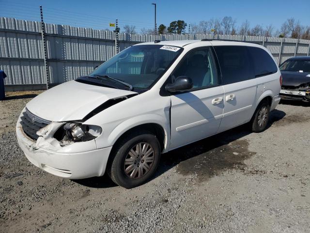 Auction sale of the 2005 Chrysler Town & Country Lx, vin: 2C4GP44R55R383134, lot number: 41656414