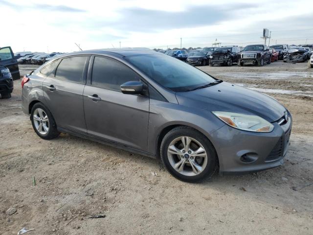 1FADP3F2XEL219860 Ford FOCUS SE