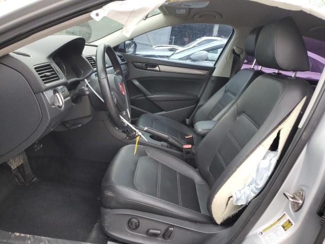 1VWAT7A37FC043266 Volkswagen PASSAT S