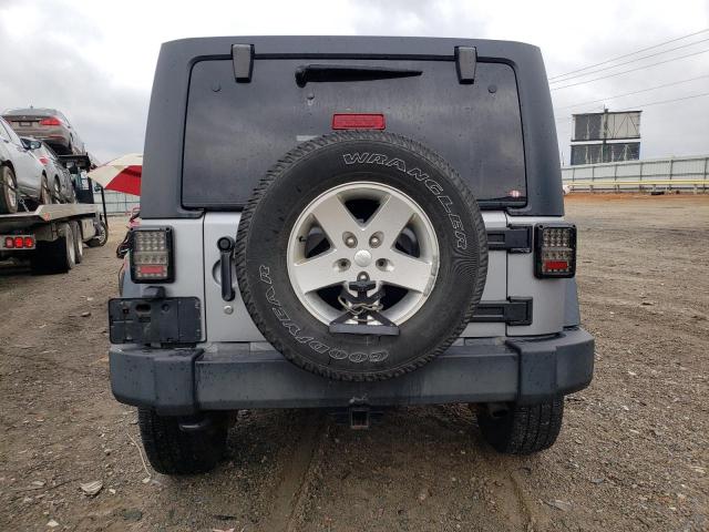 1C4BJWDG0EL315967 Jeep Wrangler Unlimited Sport