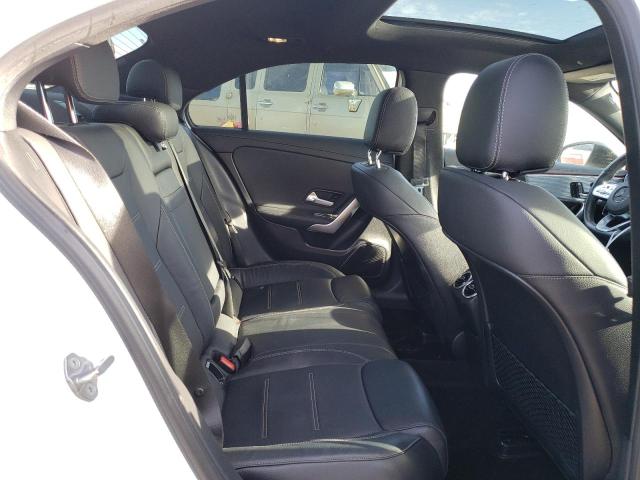 WDD3G4EB5KW012306 Mercedes-Benz A 220