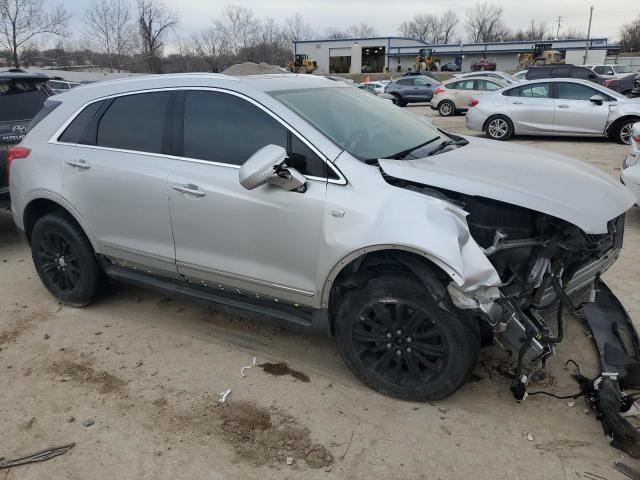 1GYKNDRS0JZ235754 Cadillac XT5 LUXURY
