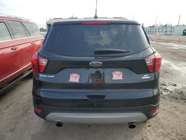 1FMCU0GD1KUB20987 Ford ESCAPE SE