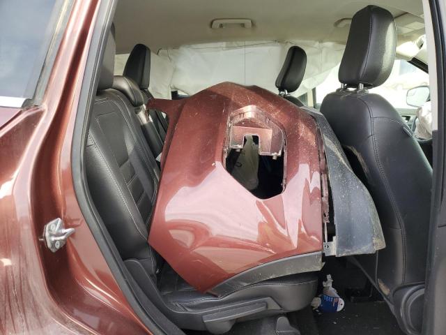 1FMCU9HD6JUB30688 Ford ESCAPE SEL