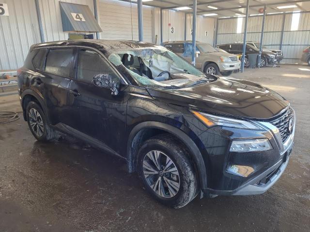 5N1AT3BB2MC850370 Nissan ROGUE SV