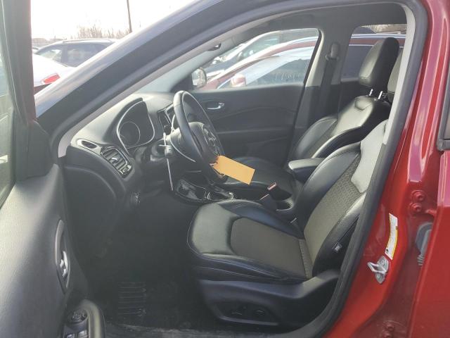 3C4NJDBB1JT251994 Jeep Compass Latitude