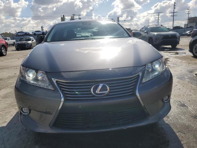 JTHBW1GG8F2091059 Lexus ES 300H