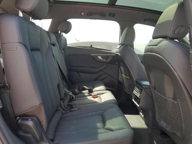 WA1LXBF73ND008032 Audi Q7 Premium Plus
