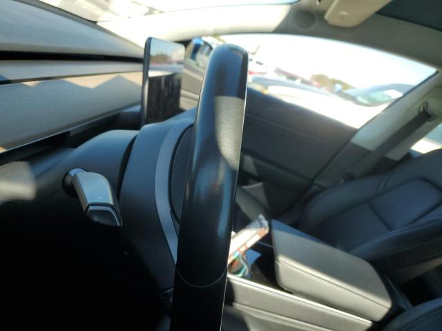 5YJ3E1EB3KF364884 Tesla MODEL 3