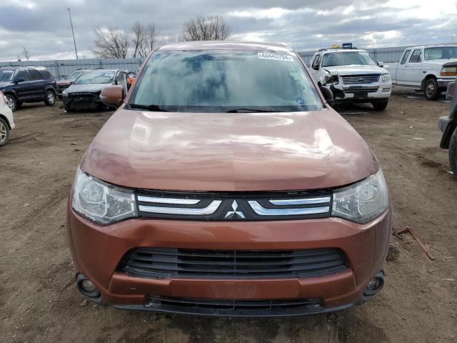 JA4AZ3A33EZ005419 Mitsubishi Outlander Se