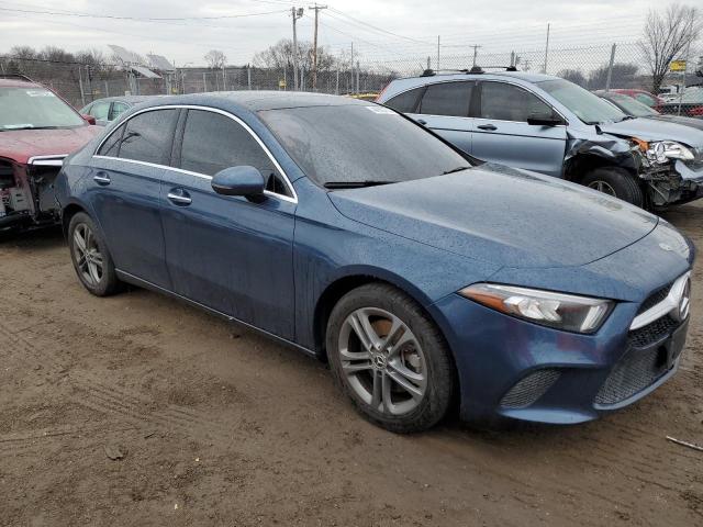 W1K3G4FB5LJ238407 Mercedes-Benz A 220 4matic